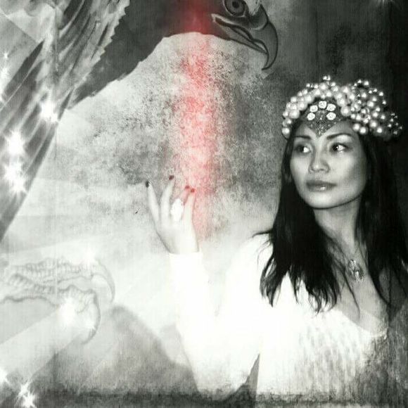 Meet your Posher, Carmela - Picture 1 of 1